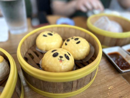 Steamed Sweet Egg Custard Bao (3)