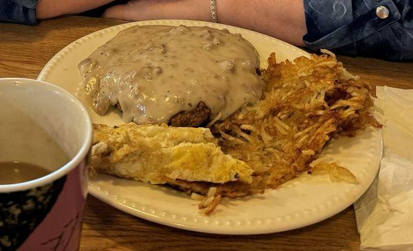 Country Fried Steak and eggs and hashbrowns. Excellent!!