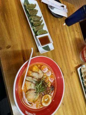 I got the spicy chicken ramen and the veg gyoza!