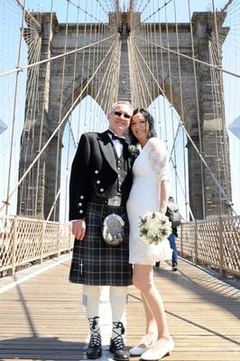 Specialized in elopement & wedding photography and marriage ceremony. Eloping in NY is easy, check out our most popular elopement packages!