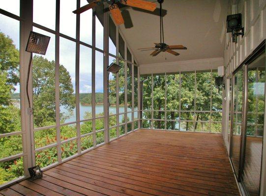 SOLD - BEAUTIFUL LAKE HOME ON LAKE LANIER!!