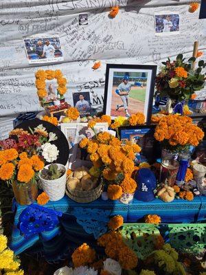 Memorial for Fernando Valenzuela