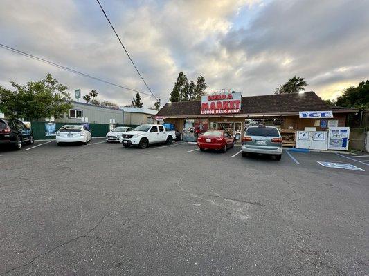 Antojitos Guzman is set up right in front of the entrance to this Sierra Market.                        3834 Massachusetts Ave