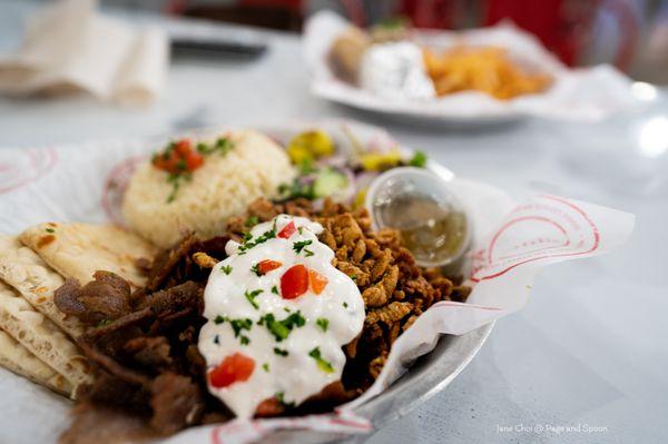 Gyro platter