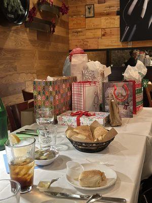 Table of presents