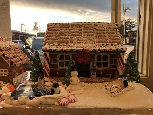 Gingerbread contest, hope he would win.