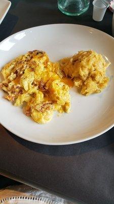 American scrambled eggs and hash browns