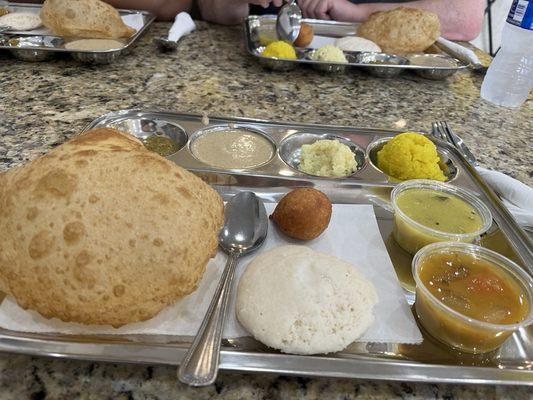 Just missing the fresh dosa, which is also included in the weekend breakfast spread.