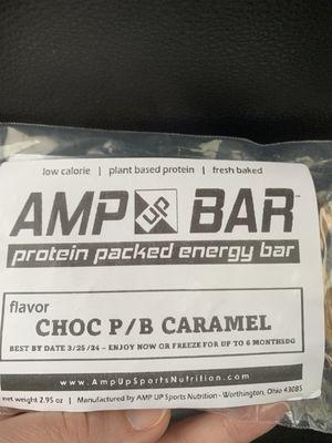 Chocolate peanut butter caramel protein bar