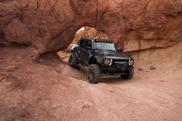 Canyon crawling