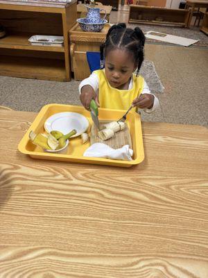 Banana slicing