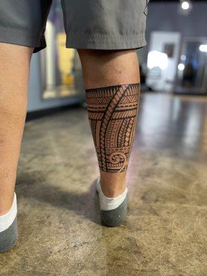 Polynesian tattoo free hand by Tony.