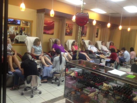 Group pedis!