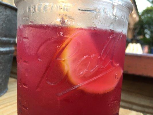 Very berry lemonade.