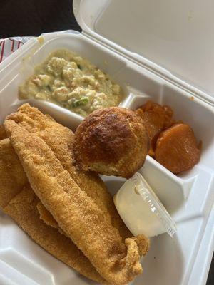 Fish , yams , potato salad, corn bread