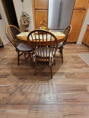 Leon Country Floors & More Inc