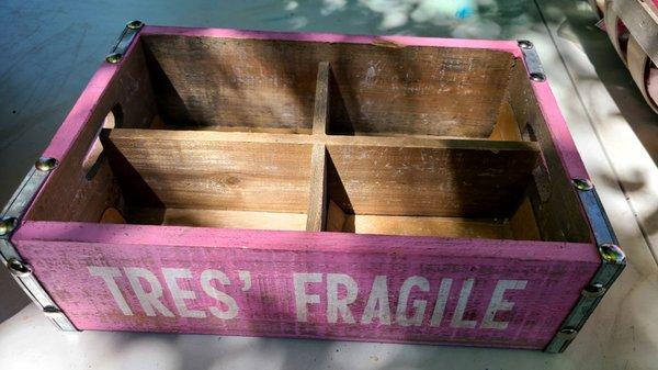 Tres fragile wooden box  Sunday May 22, 2022