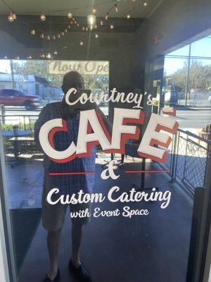 Courtney's Cafe