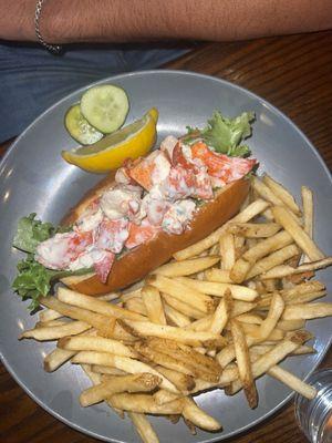 Lobster roll