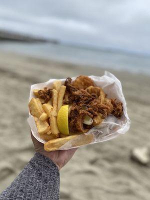 Mini fish trap tempura: scallops, prawns, fish, calamari