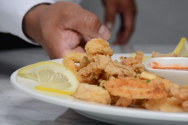 Calamari Fritti: Fried Calamari Served with Marinara Sauce