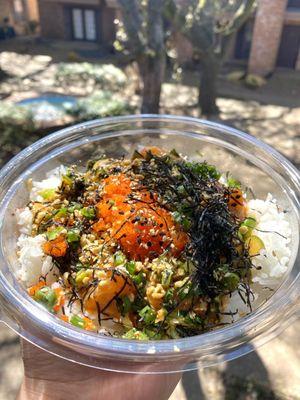 Salmon poke bowl