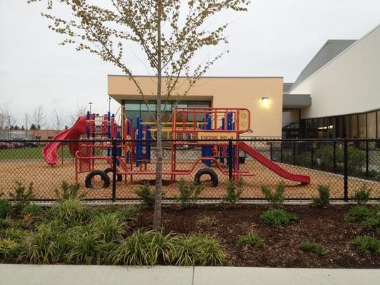 New playground by the south entrance.