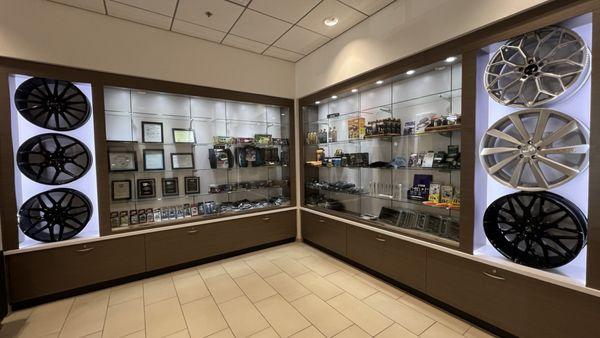 San Tan Hyundai parts display