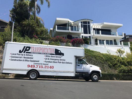 5000.sqft .move .. Laguna Beach, ca