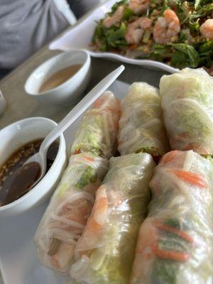 Shrimp spring rolls