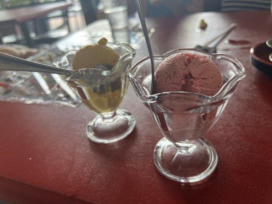 Homemade ice cream! Passion fruit and strawberry