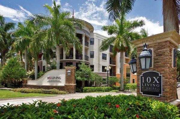 10X Living at Sawgrass