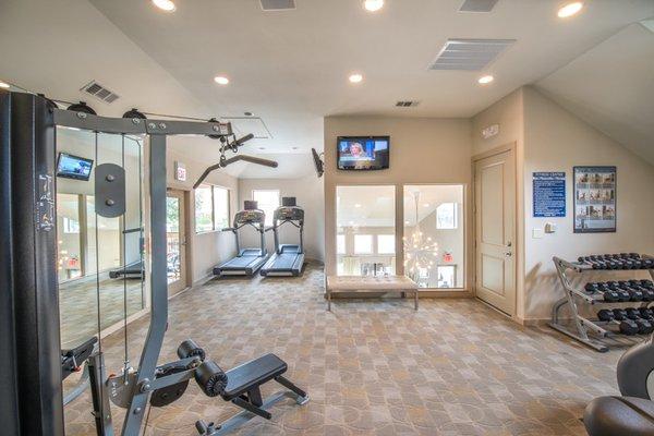 Fitness Center at The Brownstones Apartments in Dallas, Texas.