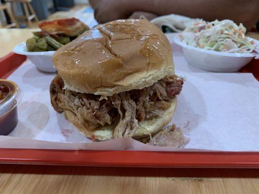 Pulled pork sandwich