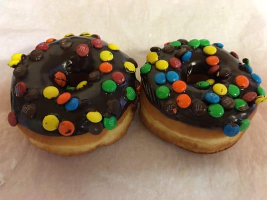 Hm m&m chocolate donuts yum yum....