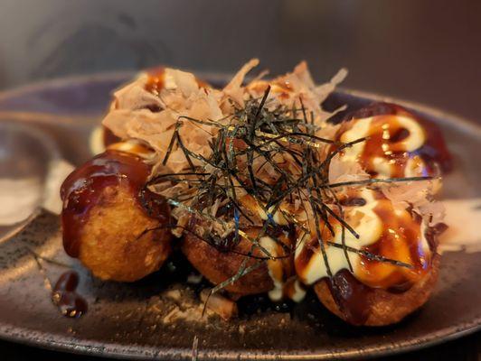 Takoyaki - comes with 6