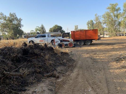 Dirt Removal and Tractor Service