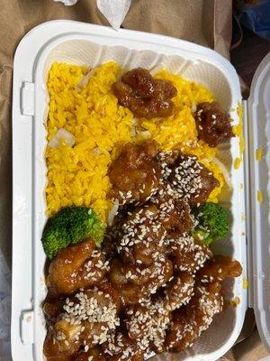 Sesame chicken with fried rice