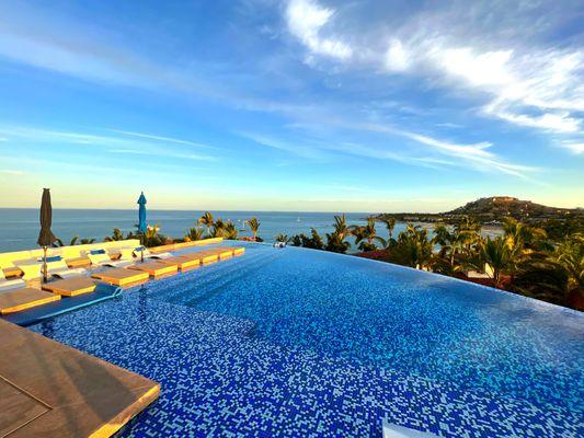 Villa Turquesa, Cabo San Lucas, by Jeremiah Christopher