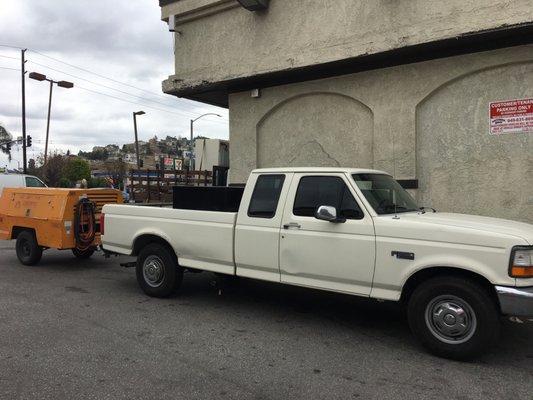 After #alliedsandblasting finishes  a #sandblast job it quite common to stop at 7-11 for a coffee sandblastking.com