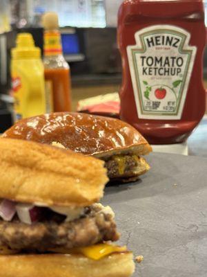 Of course, Pittsburgh has the best ketchup!