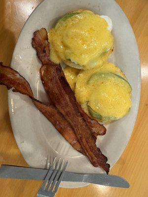 Classic Eggs Benedict with gluten free