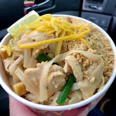 Chicken pad Thai