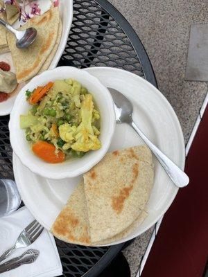 Roti Takari and Dal (v) cauliflower, peas, potatoes, carrots, cilantro