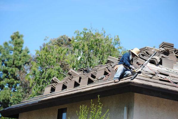 Roofing repair and installation