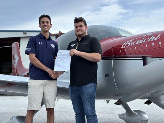 Congratulations Gómez on passing your Instrument Rating Checkride after training with Supervising Instructor Lopez!