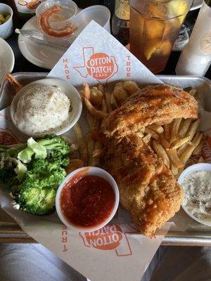 Shrimp and catfish with garlic mashed potatoes, broccoli, fries.