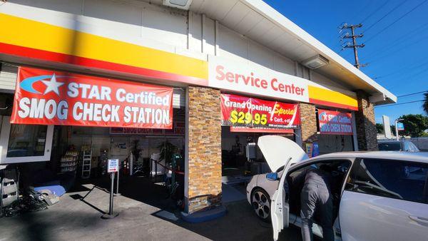 Smog check is at the service station of the Shell.