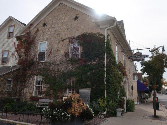 A historic and inviting looking B&B.