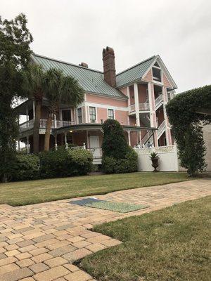 Yoga in Beaufort Inn's Tabby Garden